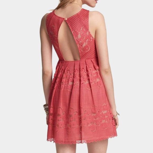 Free People Open Back Lace Dress Sz 4 EUC - Picture 3 of 5